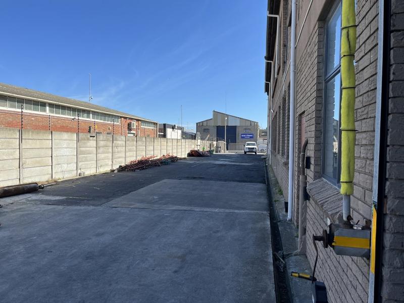 To Let commercial Property for Rent in Paarden Eiland Western Cape